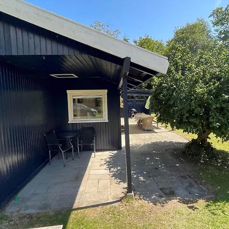 M16012-vaeggerlose-rodegvej-4 Prázdninový dům Bøtø By