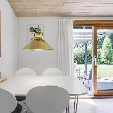 M16012-vaeggerlose-rodegvej-4 Prázdninový dům Bøtø By